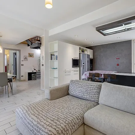 Casa Di Ercolino Con Piscina * Moasca